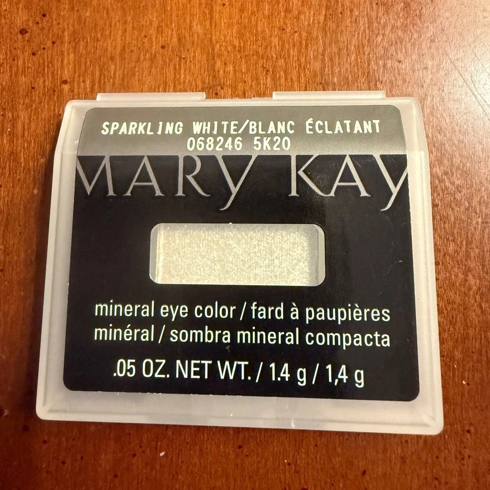 Mary Kay mineral eye shadow color‎ single magnetic case Sparkling White 068246